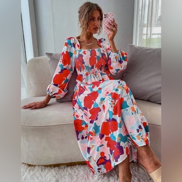 Sunday up Dresses & Skirts - Floral Print Smocked Maxi Dress Size S